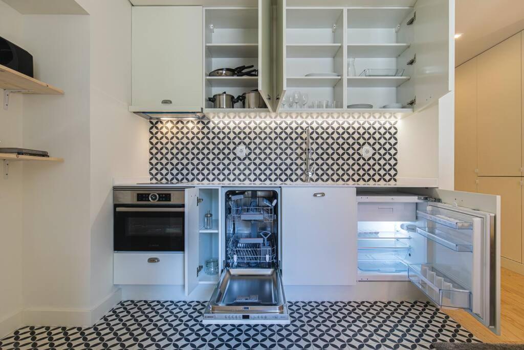 Apartment Lapa Garden With Swimming Pool *